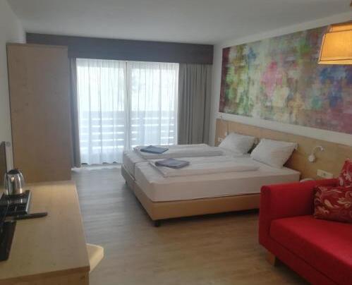 Room – Family Hotel Schloss Rosenegg