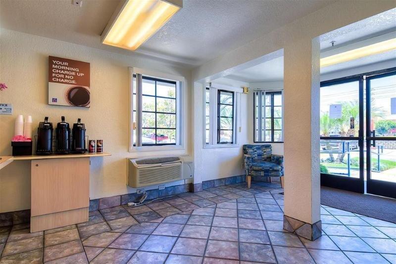 Foto general de Motel 6-Buena Park, CA - Knotts Berry Farm - Disneyland