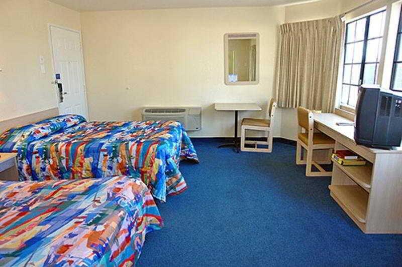 Foto general de Motel 6-Buena Park, CA - Knotts Berry Farm - Disneyland