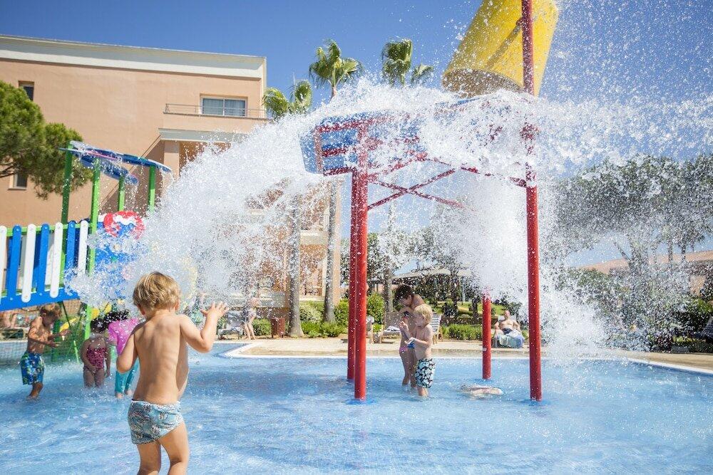 Foto de los servicios de Hotel Hipotels Barrosa Garden