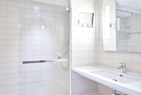 Foto del baño de Radisson Blu Royal Garden Hotel