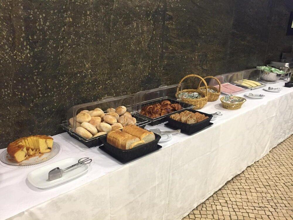Foto de restauración de Hotel Oceano