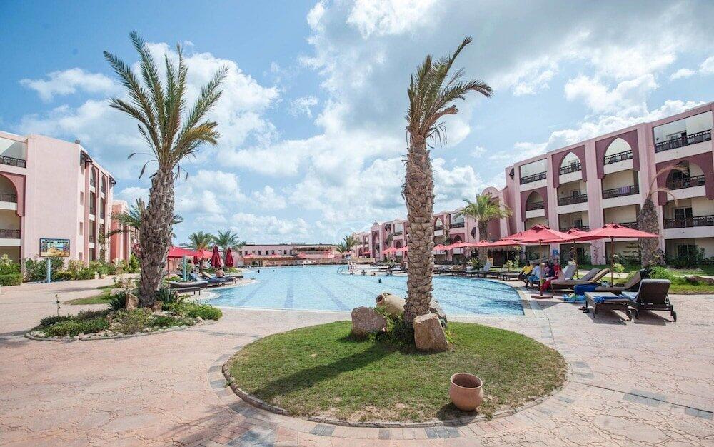 Foto de los servicios de Hotel &amp;amp; Club Lella Meriam