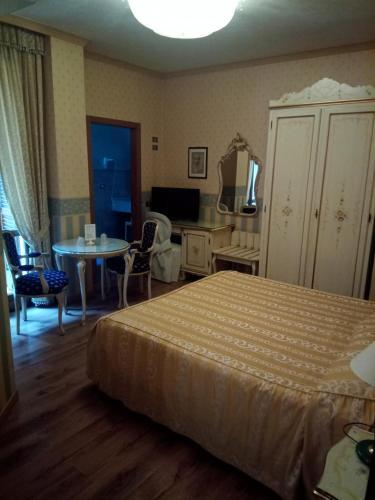 Foto de una habitación de Garda Sol SPA Hotel &amp;amp; Appartamenti