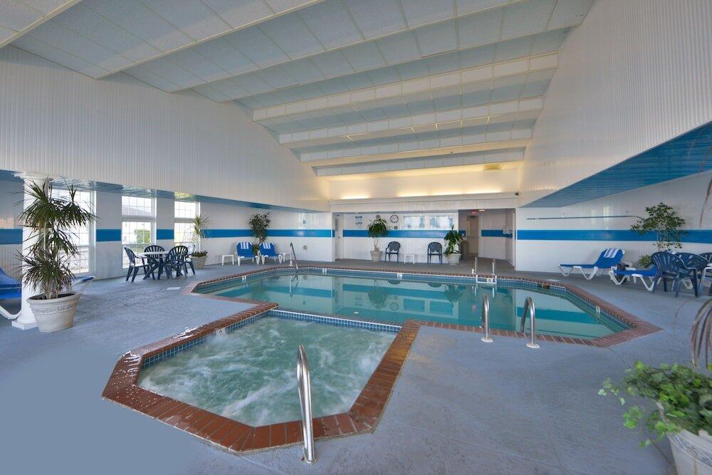 Foto de los servicios de Hotel Comfort Suites Chincoteague Island Bayfront Resort