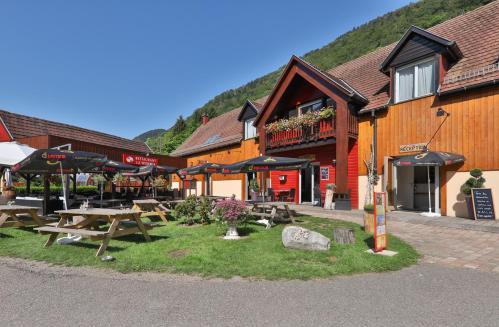 Foto del exterior de Auberge et Chalets de la Wormsa