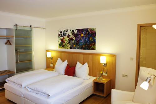 Foto de una habitación de Romantik Hotel Hirschen