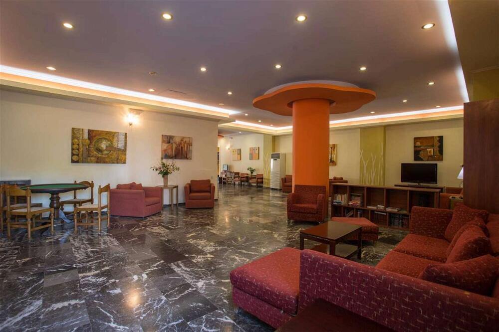 Foto de las zonas nobles de Hotel Popi Star