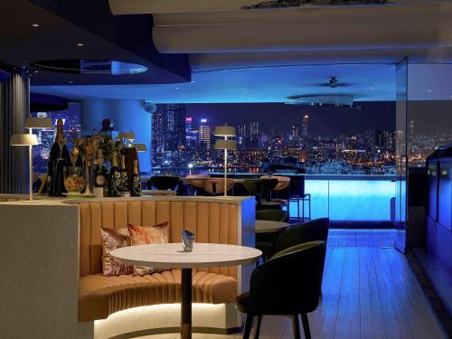 Foto de restauración de The Park Lane Hong Kong, a Pullman Hotel