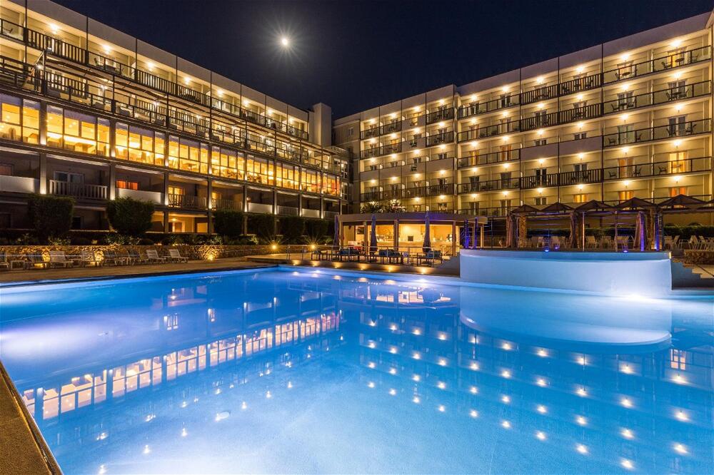 Foto de los servicios de Ariti Grand Hotel