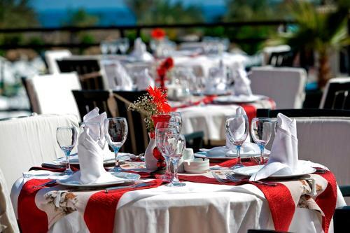 Foto de restauración de Complejo Delphin Palace - All Inclusive