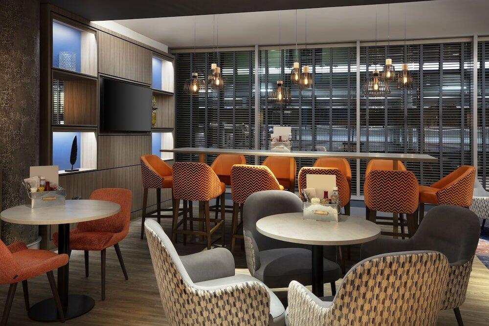 Foto de restauración de Leonardo Hotel Exeter - Formerly Jurys Inn