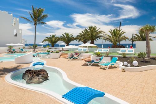 Foto de los servicios de Hotel Neptuno Suites