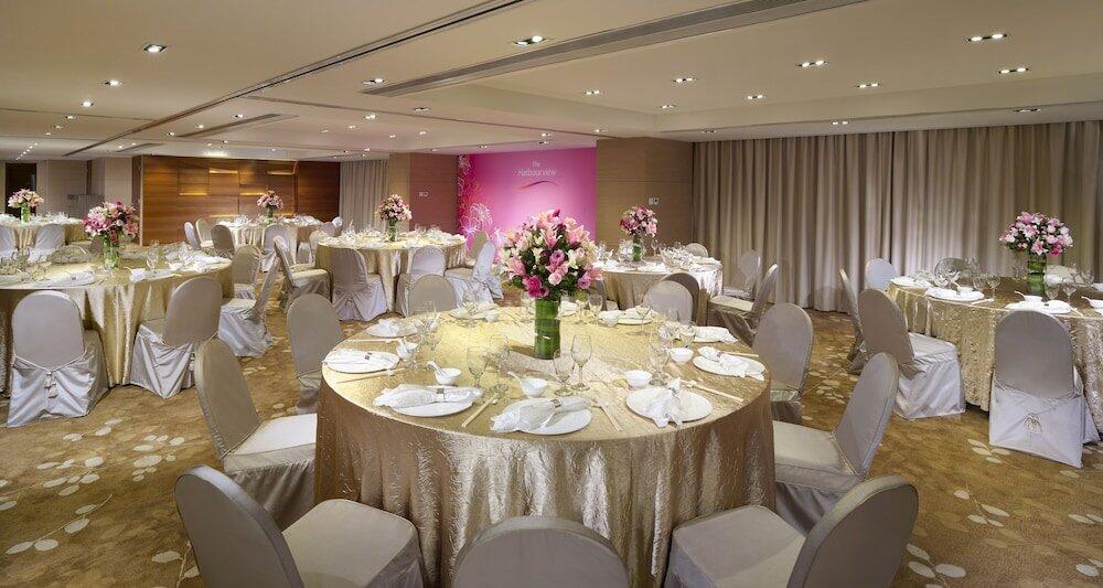 Foto de los servicios de Hotel The Harbourview - Chinese YMCA of Hong Kong