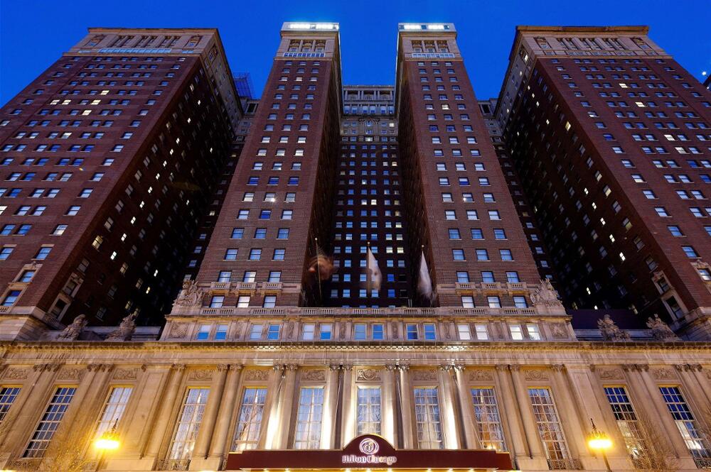 Foto del exterior de Hotel Hilton Chicago