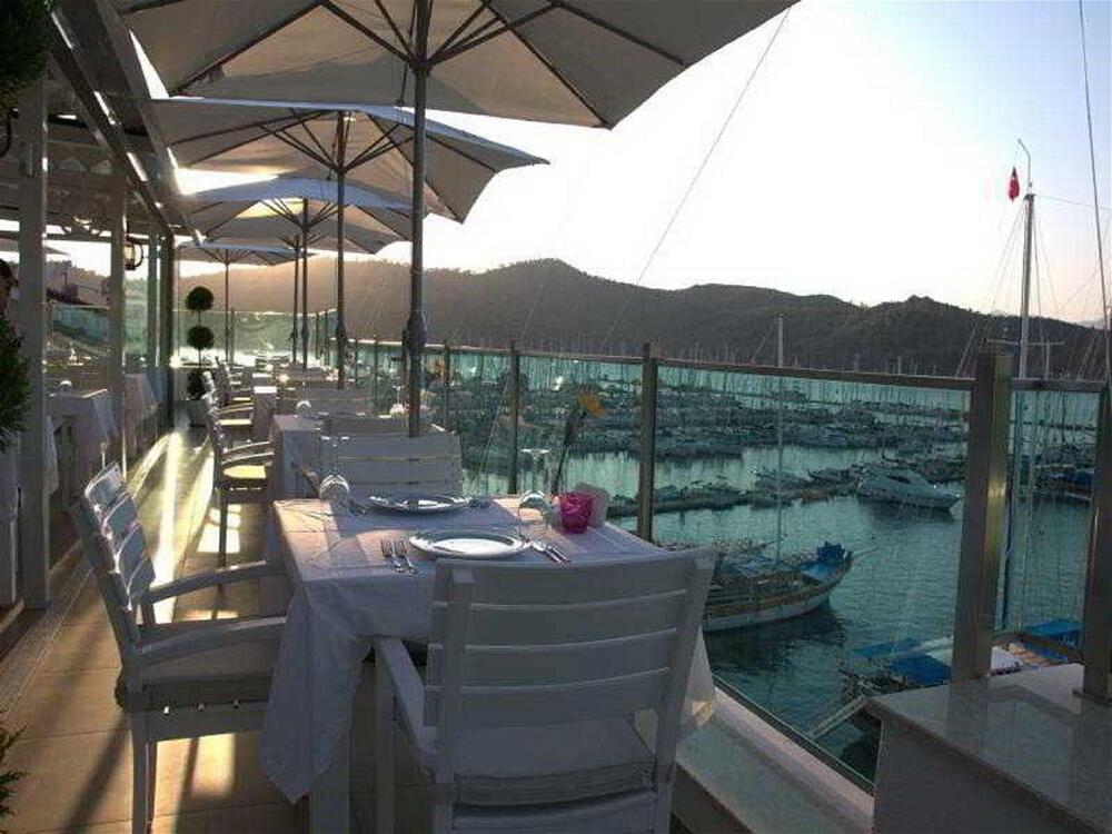 Foto general de Alesta Yacht Hotel