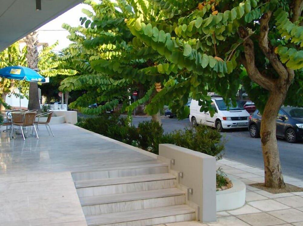 Foto de las zonas nobles de Dimitris Paritsa Hotel