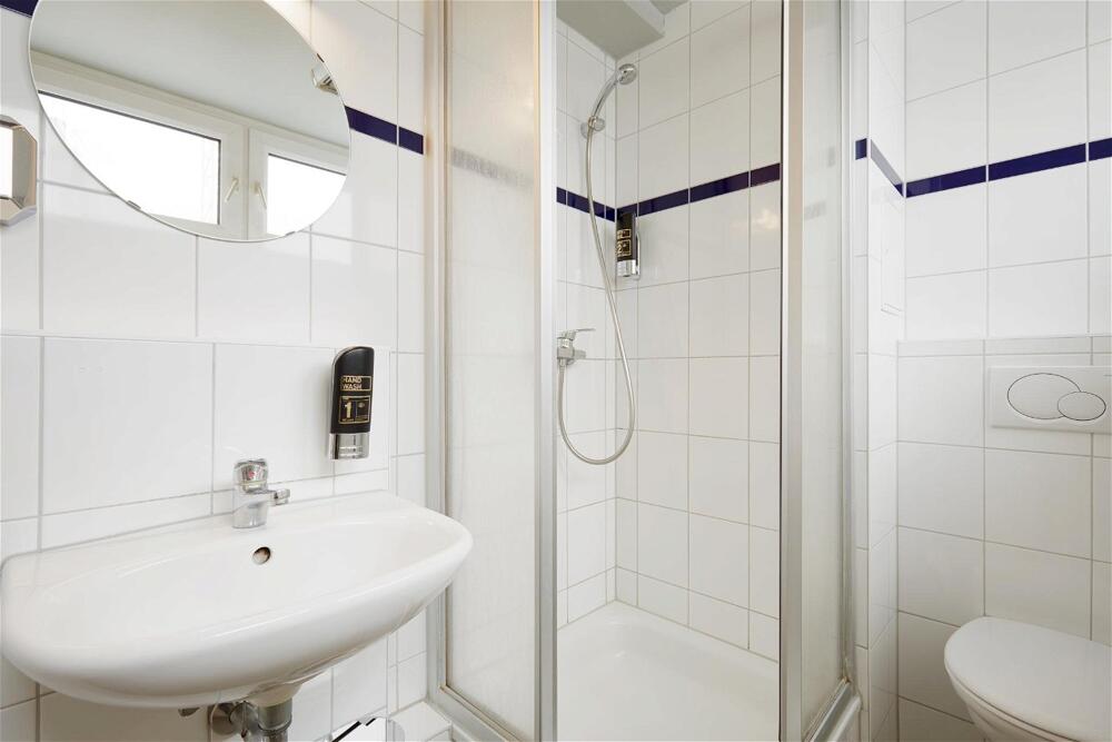 Foto del baño de Hotel a&amp;amp;o Düsseldorf Hauptbahnhof