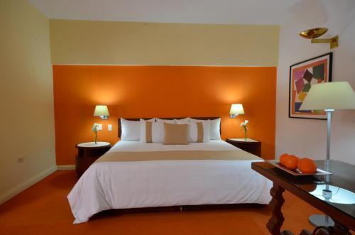 Foto de una habitación de Hotel Mision Monterrey Centro Historico