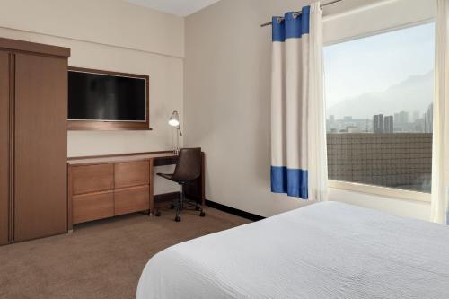Foto de una habitación de Hotel Four Points by Sheraton Galerias Monterrey