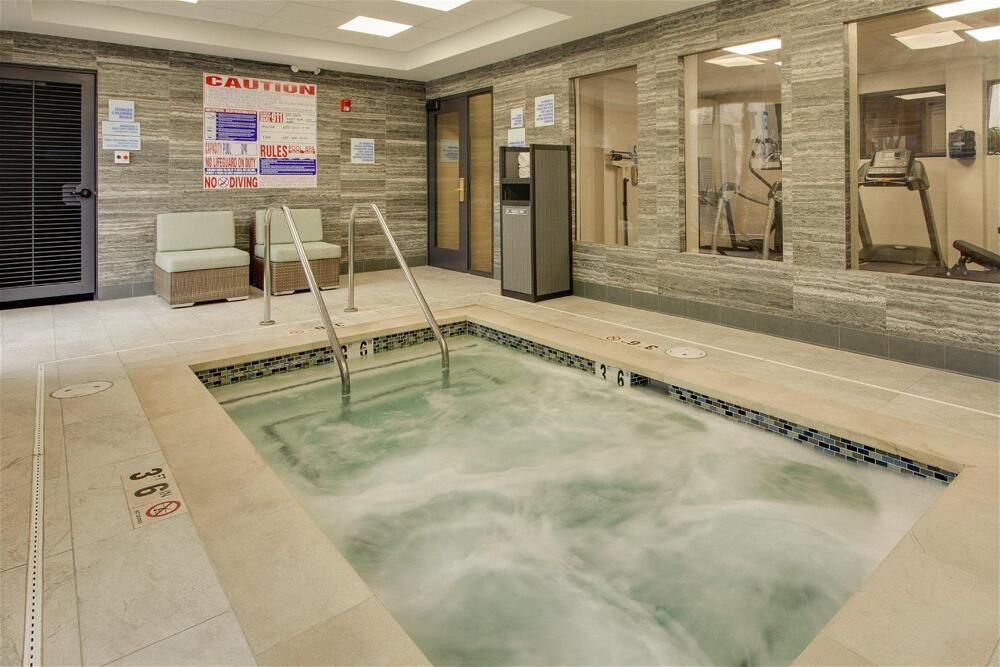 Foto de los servicios de Holiday Inn Express San Francisco Airport North, an IHG Hotel