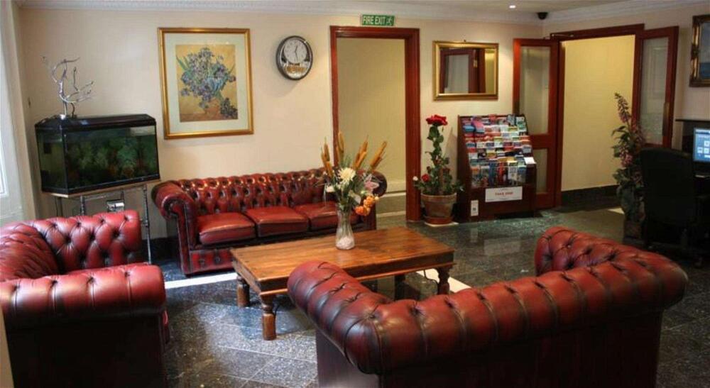 Foto general de Hotel OYO Townhouse Apollo