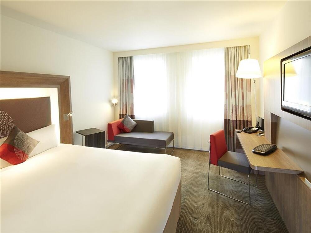 Foto de una habitación de Hotel Novotel Lens Noyelles
