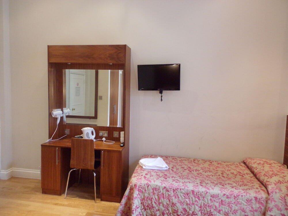 Foto de una habitación de Wedgewood Hotel