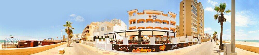 Foto del exterior de Hotel Vértice Chipiona Mar