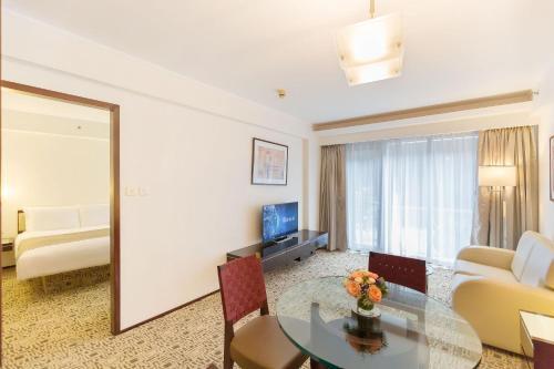 Foto de las zonas nobles de Regal Airport Hotel