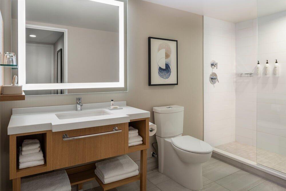Foto del baño de Delta Hotels by Marriott Saskatoon Downtown