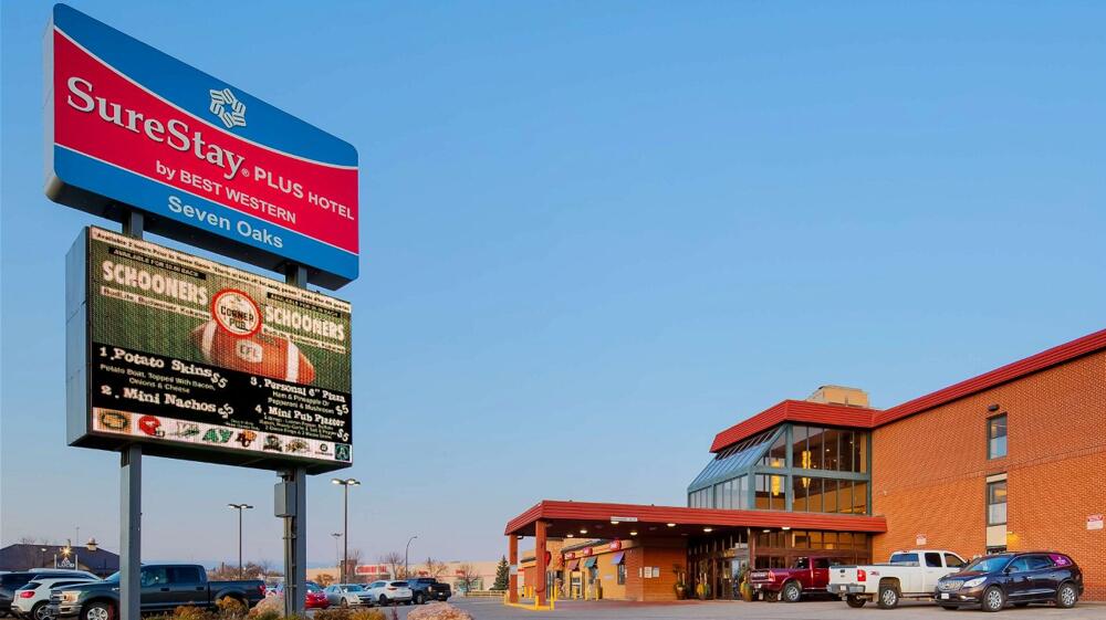 Foto del exterior de Seven Oaks Hotel Regina