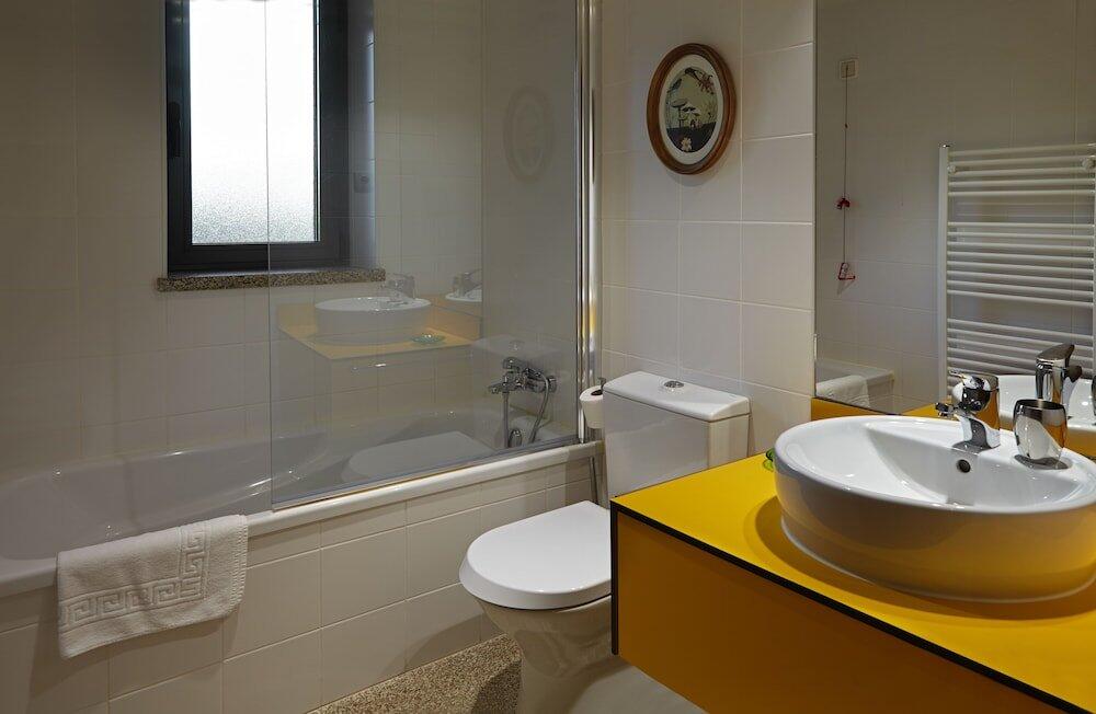 Foto del baño de Abrigo da Montanha Alojamento Familiar