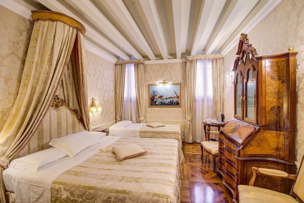 Foto de una habitación de Hotel Canal Grande