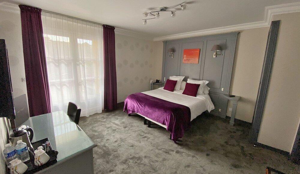 Foto de una habitación de Grand Hôtel du Luxembourg &amp;amp; Spa