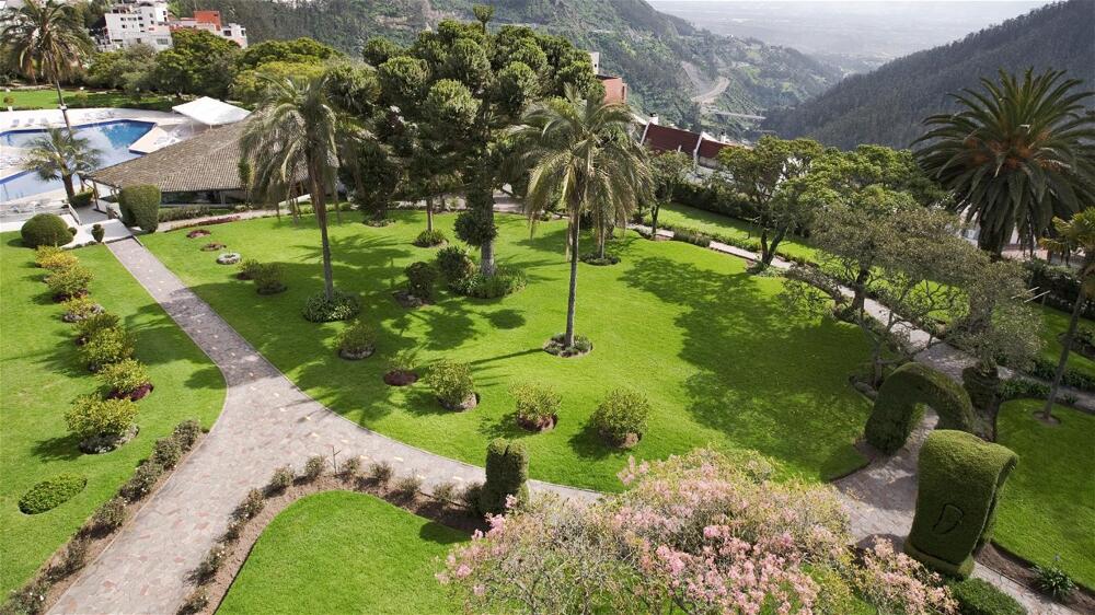 Foto del exterior de Hotel Quito by Sercotel