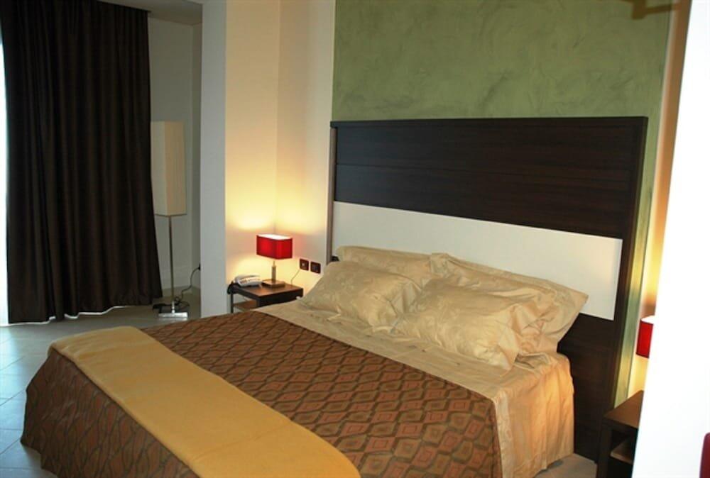 Foto de una habitación de Viola Palace Hotel