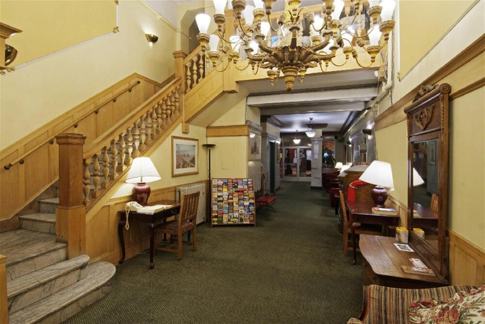 Foto de las zonas nobles de Aida Plaza Hotel