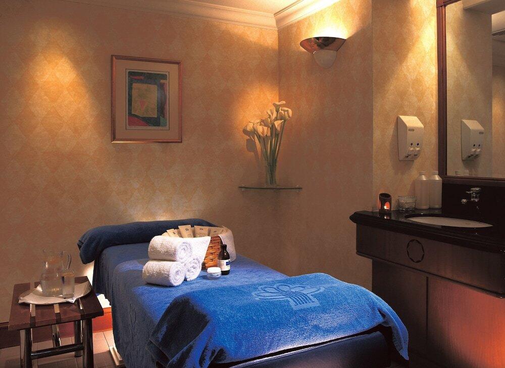 Foto de los servicios de Hotel Harbour Grand Kowloon