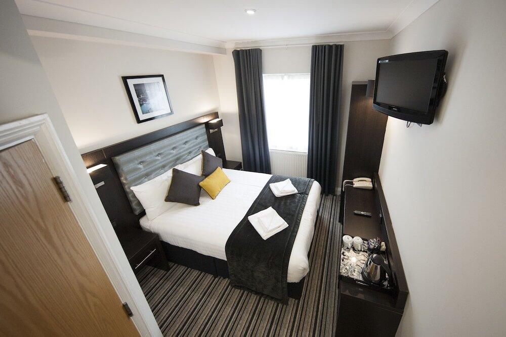 Foto de una habitación de Hotel St George&amp;#039;s Inn Victoria