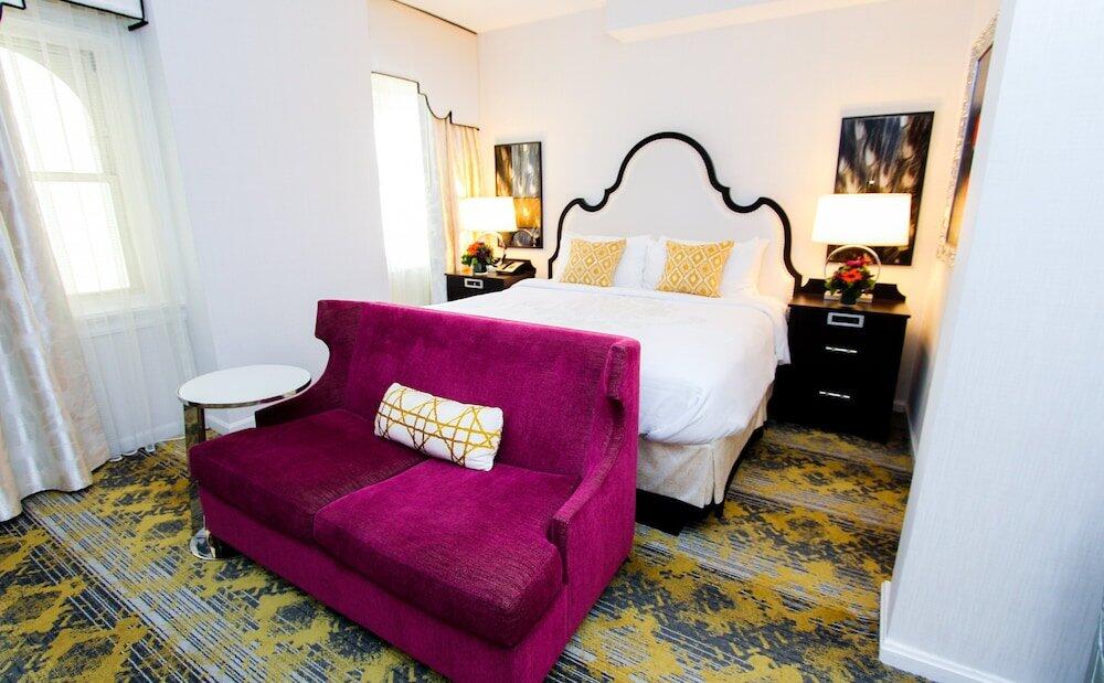 Foto de una habitación de The Churchill Hotel Near Embassy Row