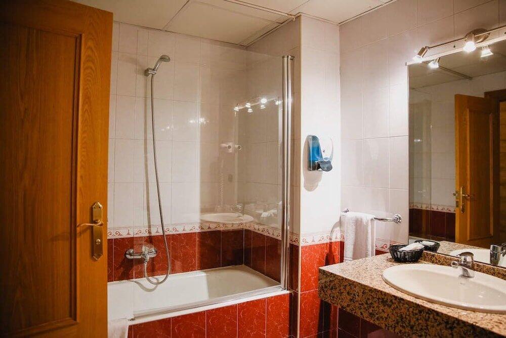 Foto del baño de Hotel Cal Ruiz