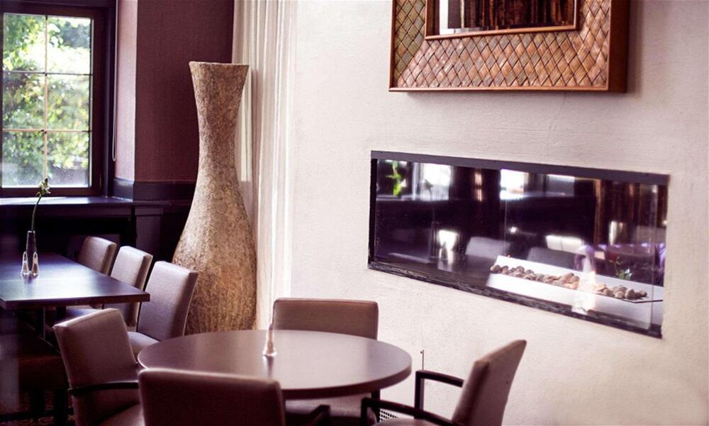 Foto de restauración de Clarion Collection Hotel Havnekontoret
