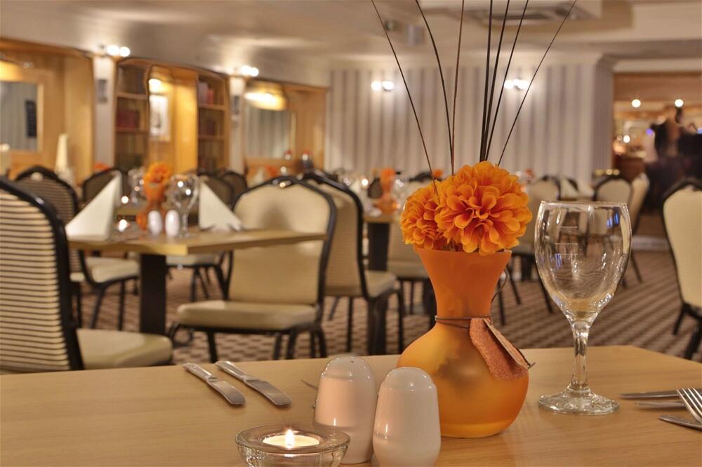 Foto de las zonas nobles de Best Western Bradford Guide Post Hotel