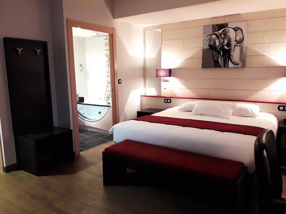 Foto de una habitación de Best Western Hotel &amp;amp; SPA Pau Lescar Aeroport