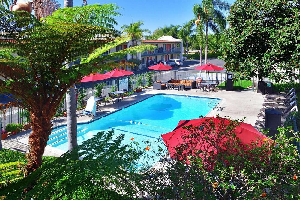 Foto general de Hotel Lamplighter Inn &amp;amp; Suites at SDSU