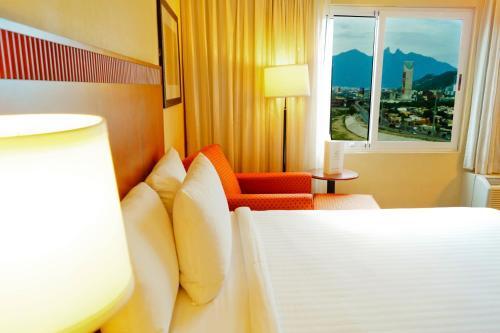 Foto de una habitación de Hotel Courtyard Monterrey San Jeronimo/Valle