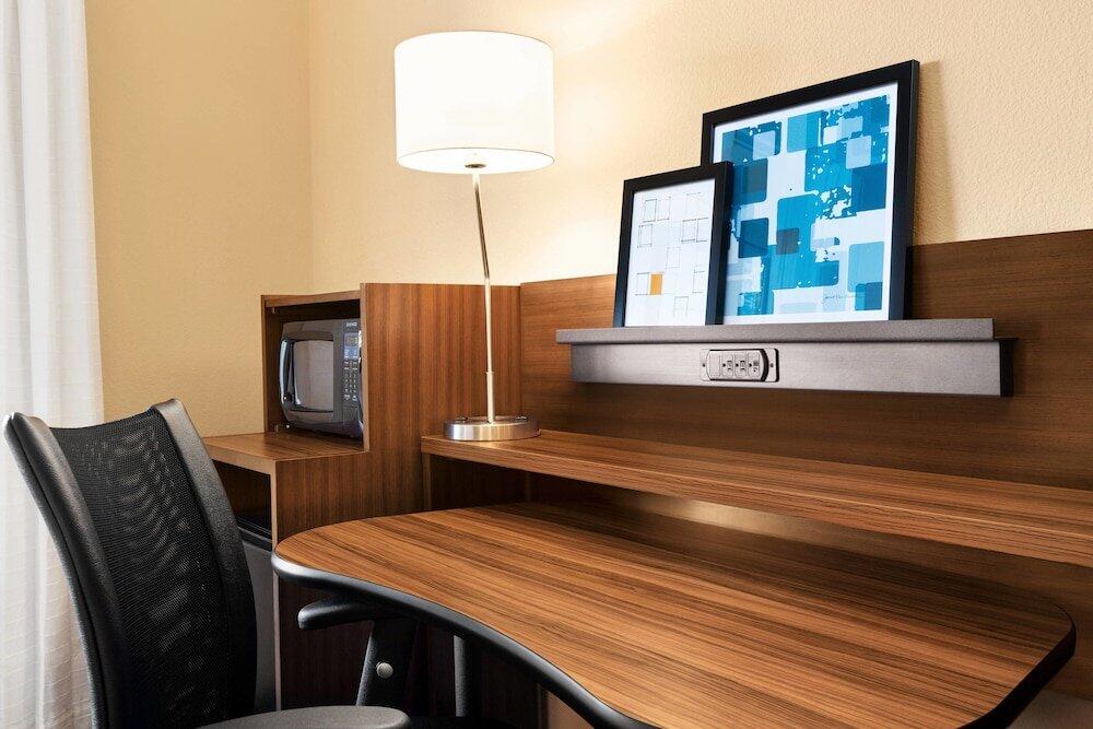 Foto de una habitación de Hotel Fairfield Inn Roseville