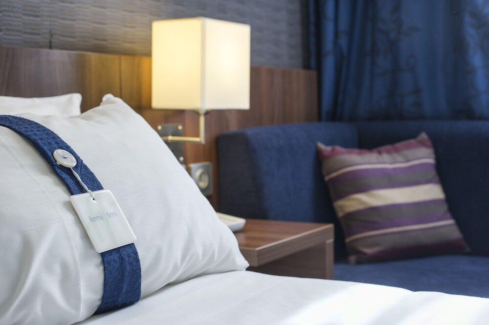 Foto de una habitación de Holiday Inn Express Lille Centre, an IHG Hotel