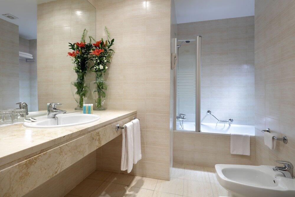 Foto del baño de Hotel Crisol Monasterio de San Miguel